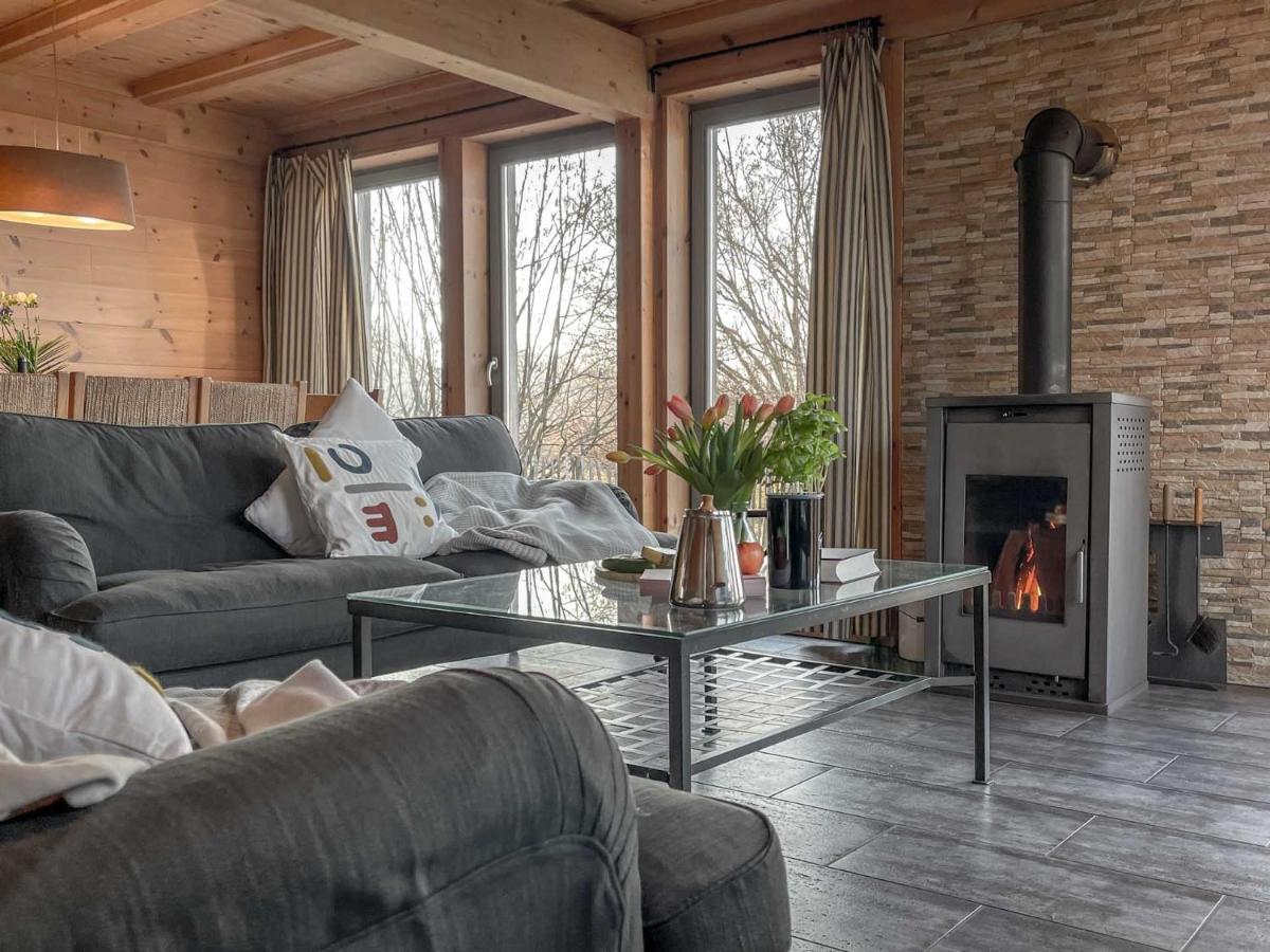 Traumhaff Kuestenchalets - Einzigartige Chalets An Der Ostsee. Ganz Aus Laerchenholz Mit Kamin Und Sauna Vogelsang-Warsin Buitenkant foto